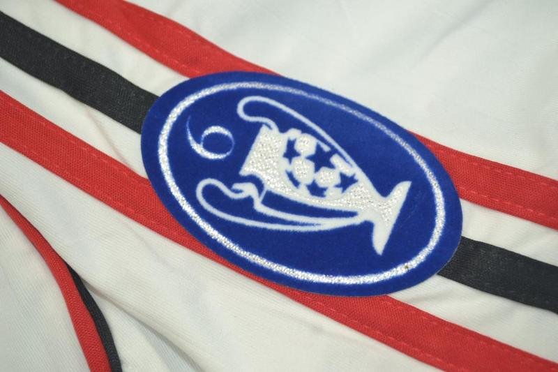 Camisa Retrô Milan Away UCL Finale Versão 2007 "Seedorf" N°.10 - Imagem 6