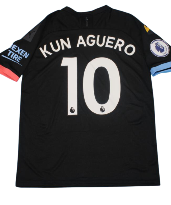 Camisa Retrô Manchester City 19/20 "Kun Aguero" Nº10