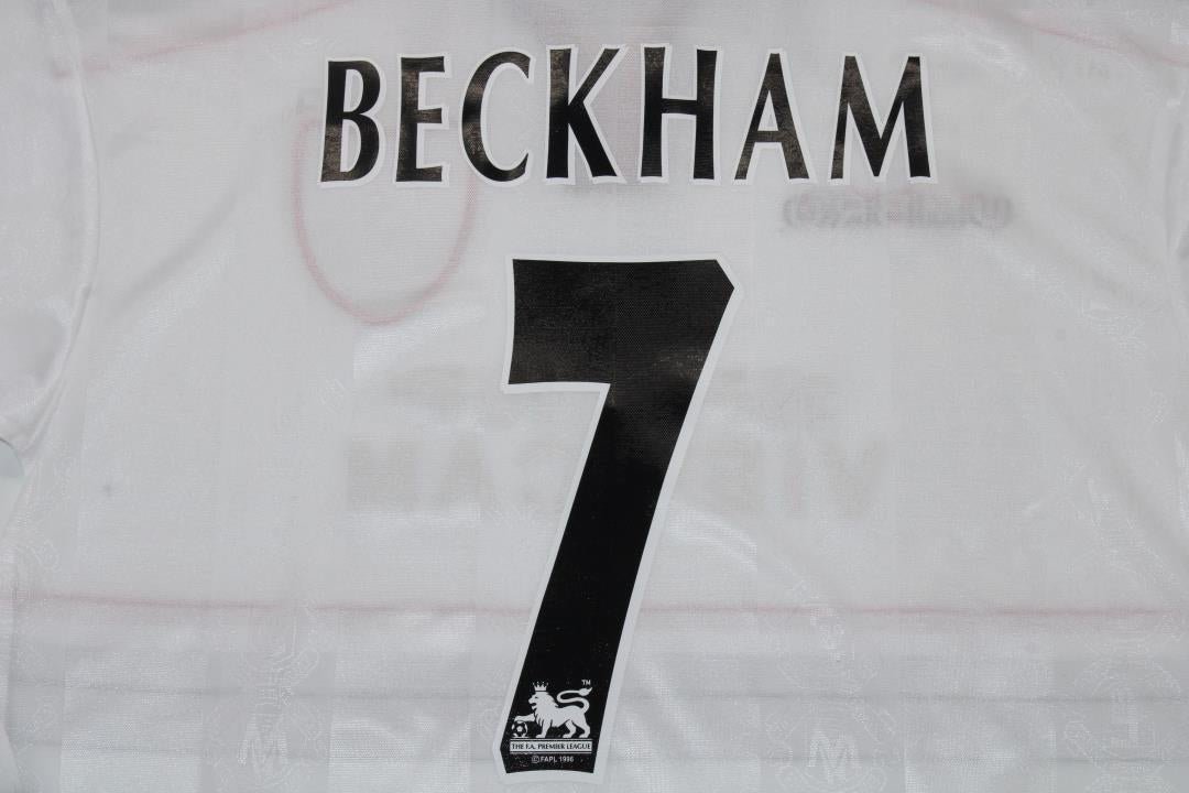 Camisa Manchester United Manga Longa 97/99 - Versão Retrô "Beckham" Nº 7 - Imagem 4