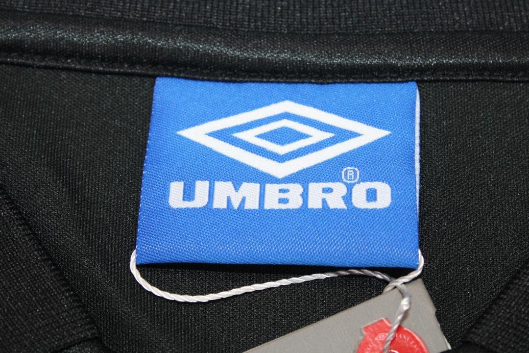 Camisa Manchester United Away 98/00 - Versão Retrô "Sheringham" Nº 10 - Imagem 12