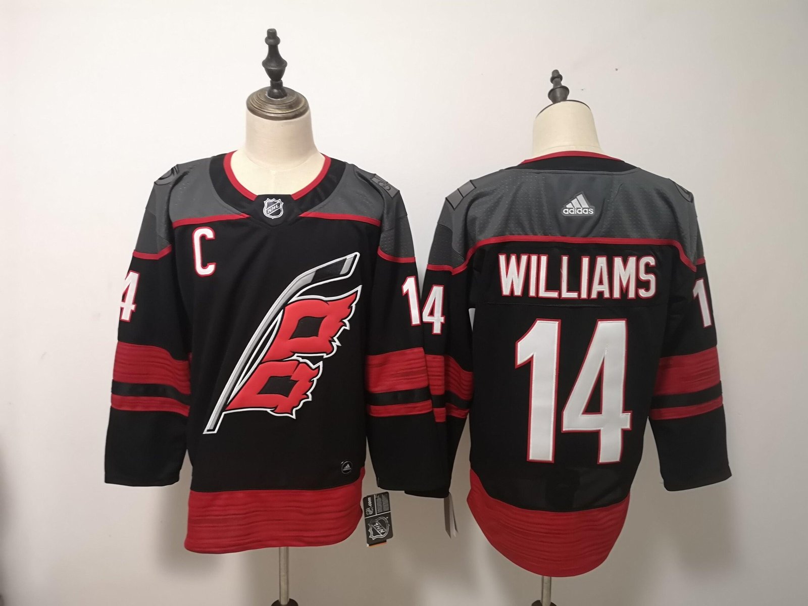 Jersey Carolina Hurricanes Preta - Imagem 4