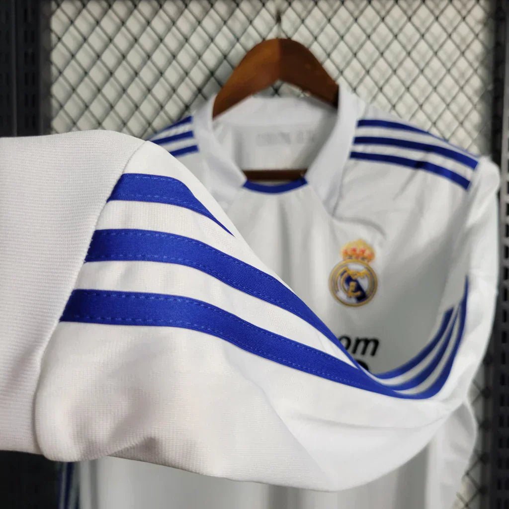 Camisa Retrô Real Madrid I Home 2010/11 Manga Longa Masculina - Branco - Imagem 3