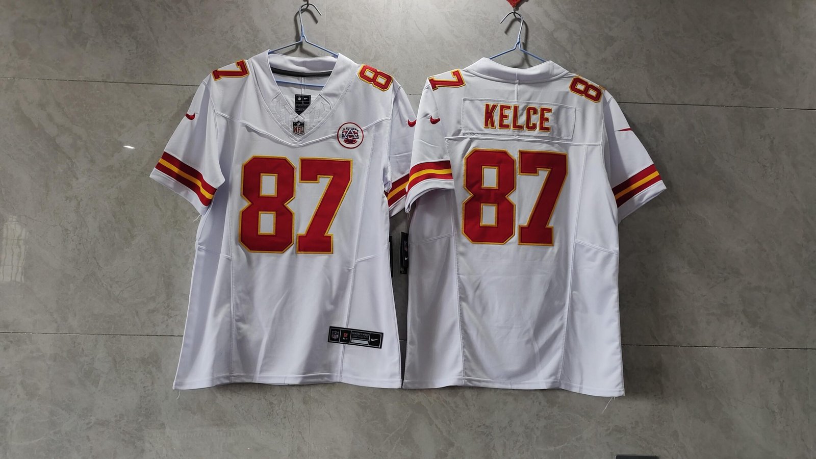 Camisa NFL Kansas City Chiefs Vapor F.U.S.E. Limited Jersey Branca - Imagem 6