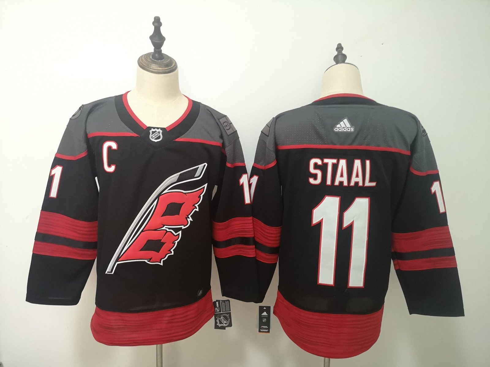 Jersey Carolina Hurricanes Preta - Imagem 5
