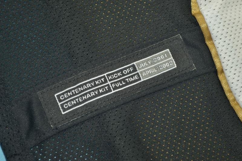 Camisa Manchester United Reversible Mode 00/01 - Versão Retrô "Beckham" Nº 7 - Imagem 17