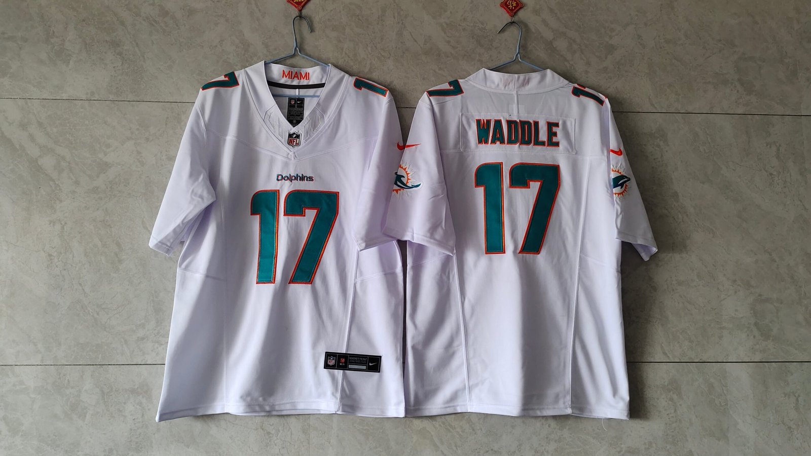 Camisa NFL Miami Dolphins Vapor F.U.S.E. Limited Jersey Branca - Imagem 2