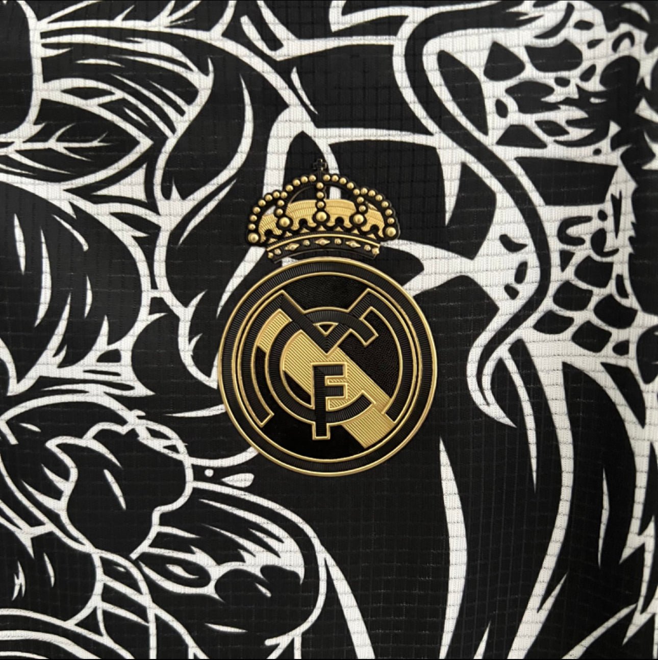 Camisa Edição Especial Real Madrid 23/24 - Imagem 2