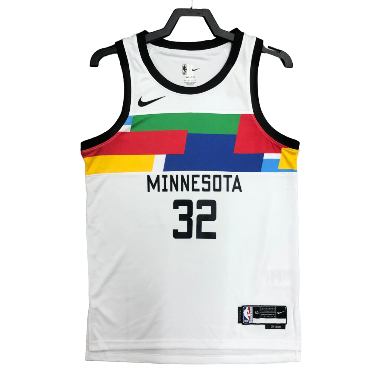 Regata NBA Minnesota Timberwolves City Edition Authentic Towns 32 - Branca