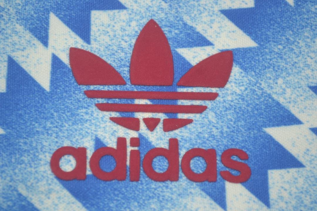 Camisa Manchester United Away - Versão Retrô 90/92 "Cantona" Nº 7 - Imagem 12
