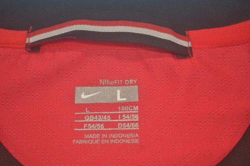 Camisa Manchester United Home 09/10 - Versão Retrô - Imagem 6
