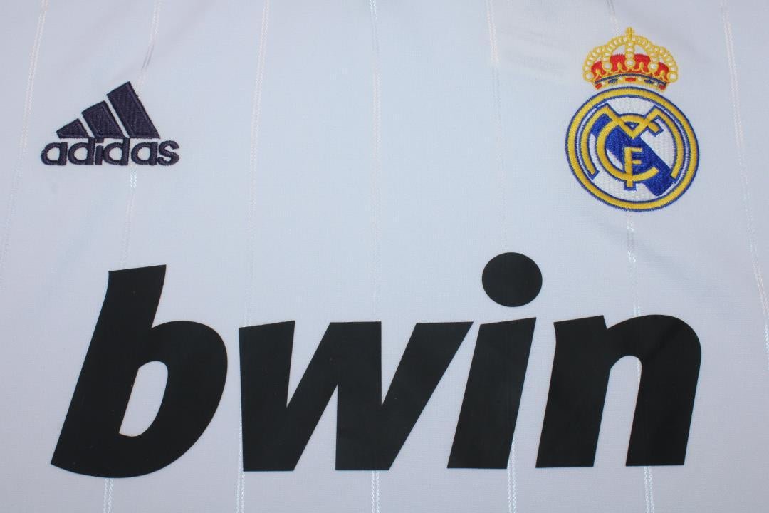 Camisa Real Madrid Home 12/13 - Versão Retrô "Cristiano Ronaldo" Nº 7 - Imagem 15