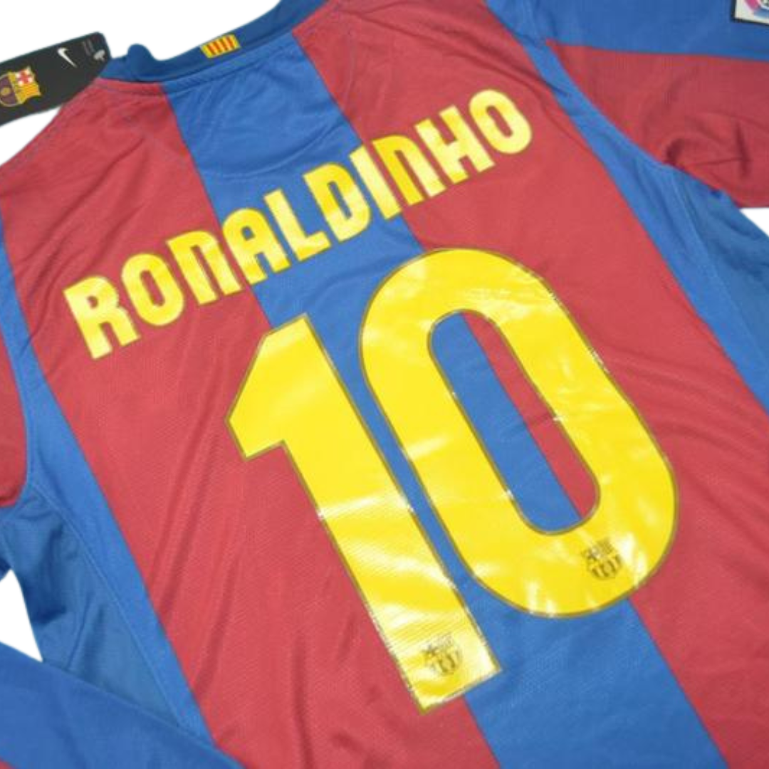 Camisa Barcelona Manga Longa 07/08 - Versão Retrô "Ronaldinho" Nº 10 - Imagem 5