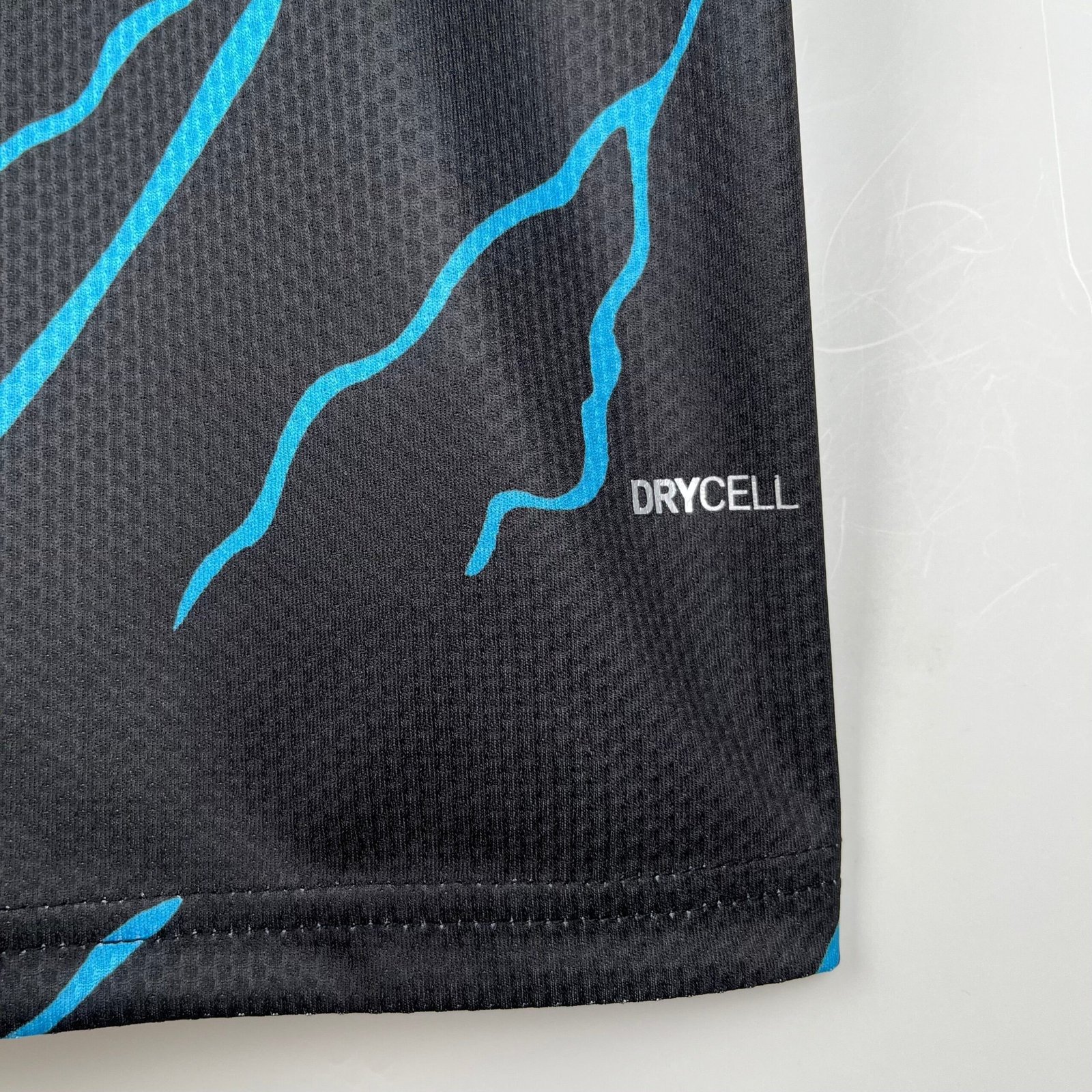 Camisa Manchester City Edição Especial 23/24 - Imagem 6