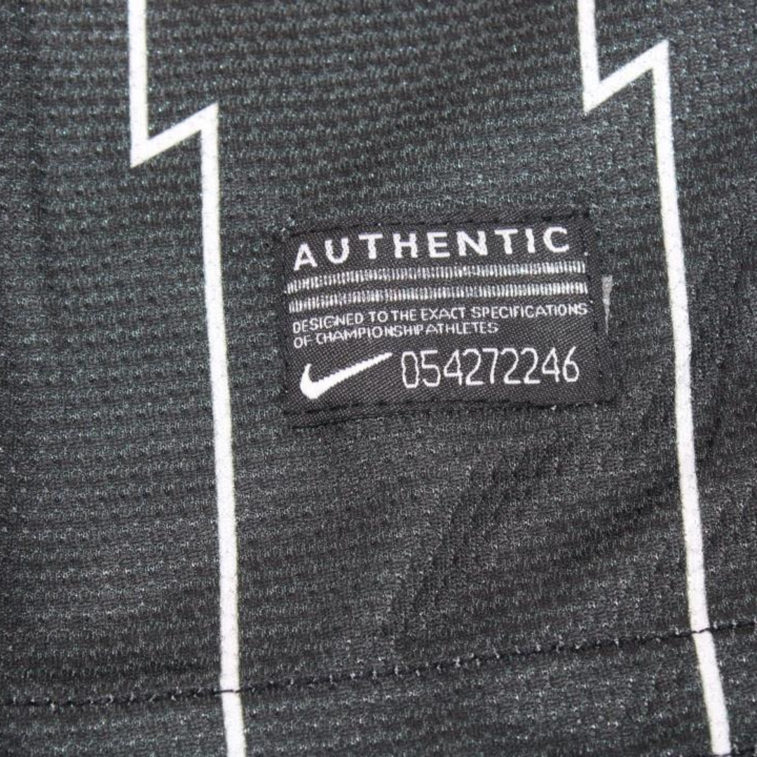 Camisa Corinthians Away 11/12 - Versão Retrô "Foca" Nº 8 - Imagem 9