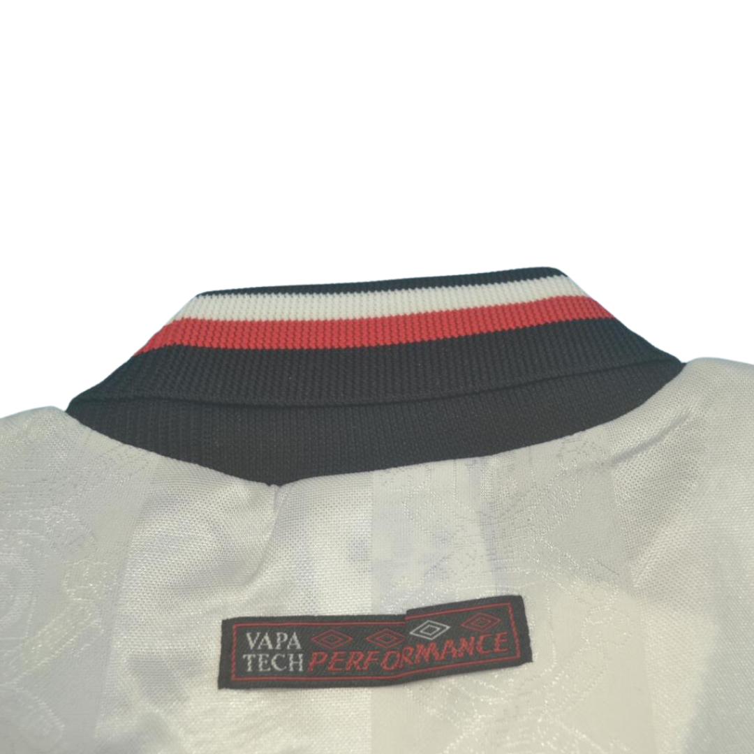 Camisa Manchester United Manga Longa 97/99 - Versão Retrô "Beckham" Nº 7 - Imagem 16