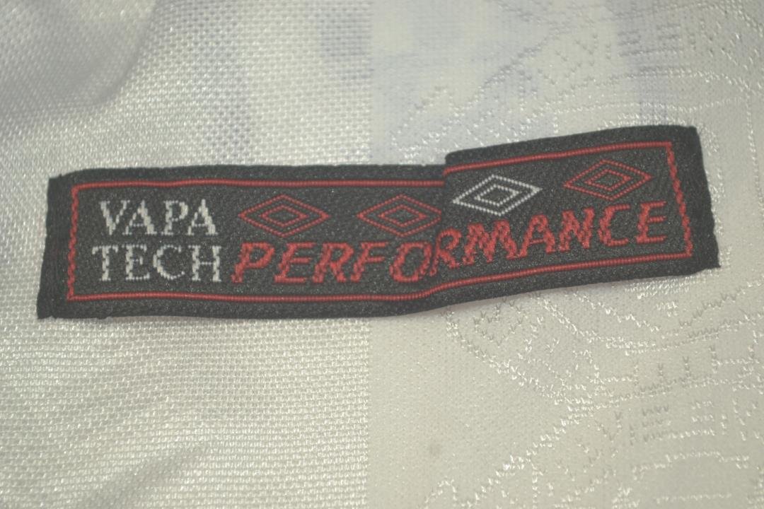 Camisa Manchester United Manga Longa 97/99 - Versão Retrô "Beckham" Nº 7 - Imagem 8