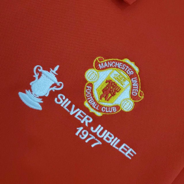 Camisa Manchester United Retrô 1977 Vermelha - Admiral - Imagem 3