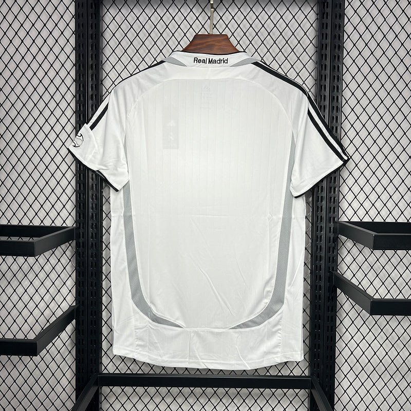 Camisa Real Madrid l Retro 2006/07 - Imagem 6