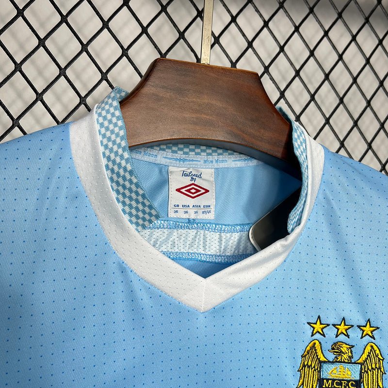 Camisa Manchester City l Retro 2011/12 - Imagem 5