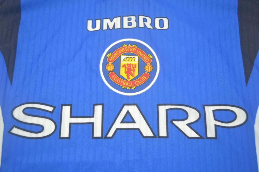 Camisa Manchester United Away 96/97 - Versão Retrô "Cantona" Nº 7 - Imagem 6