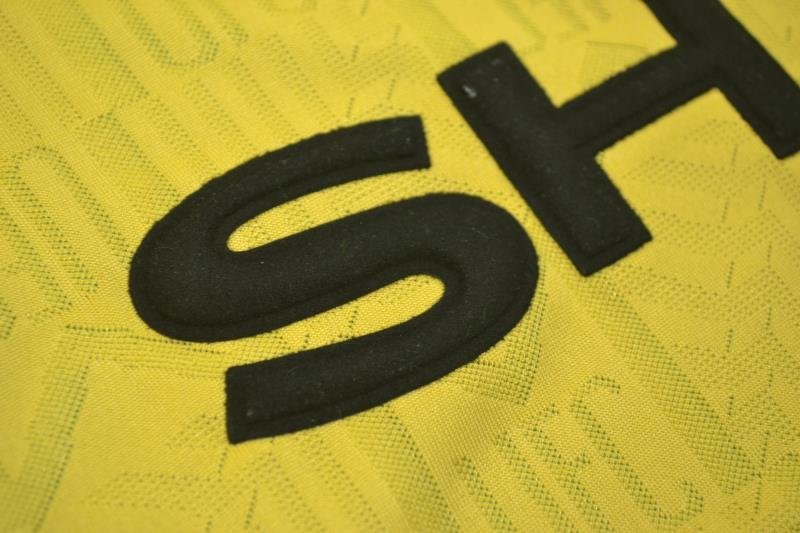 Camisa Manchester United Away 92/94 - Versão Retrô "Cantona" Nº 7 - Imagem 10