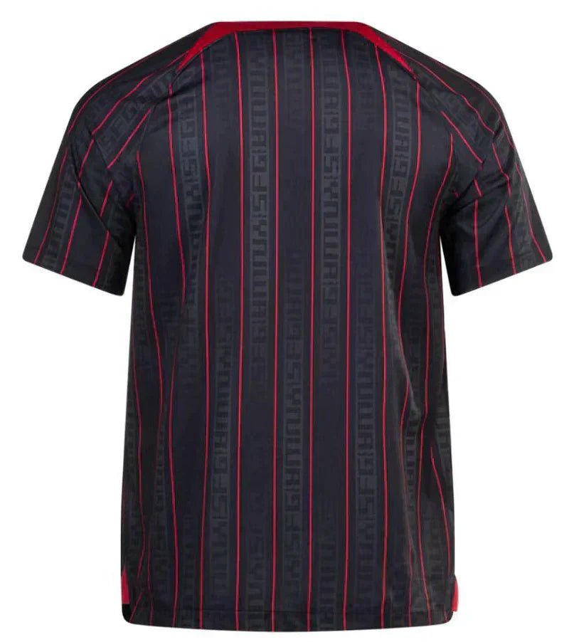 Camisa Liverpool 23/24 Edição Lebron James - Imagem 2