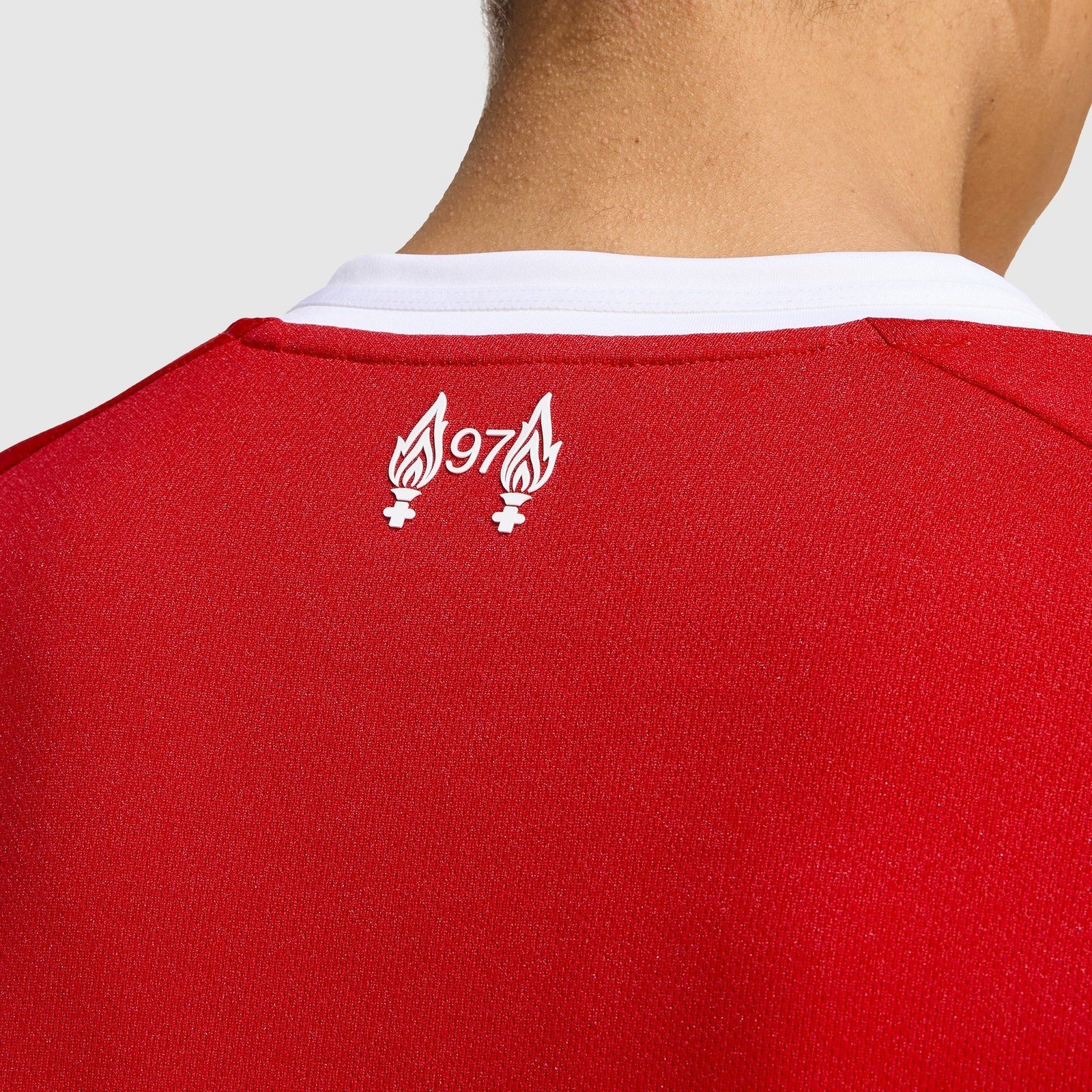 Camisa Feminina Liverpool 2025/26 I - Imagem 5