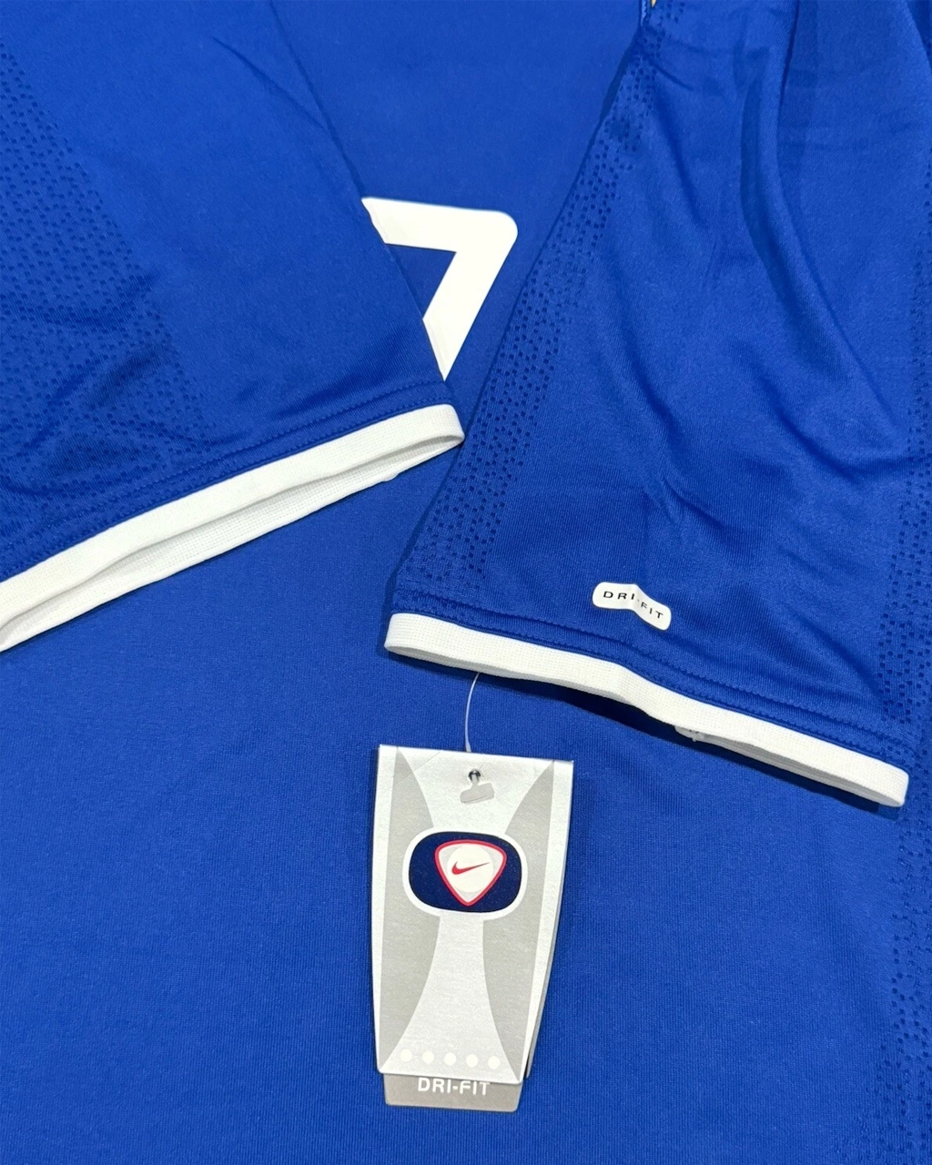 Camisa Retrô Seleção Brasileira 2000/01 Away Nº 7 Ronaldinho Olímpica - Imagem 10
