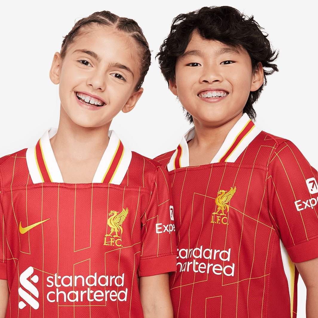 Camisa Conjunto Infantil Liverpool FC 2024/25 I Torcedor - Imagem 4